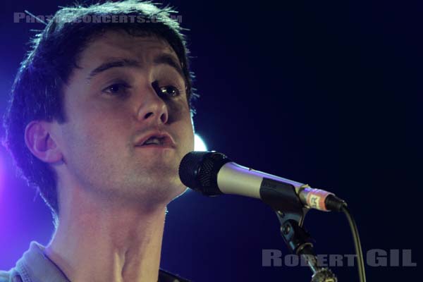 VILLAGERS - 2010-11-07 - PARIS - La Cigale - 